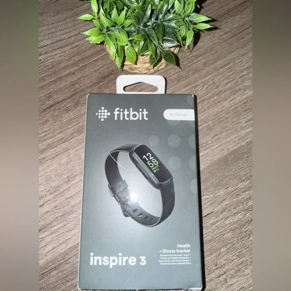 Fitbit Inspire 3 in Black - Picture 1 of 2